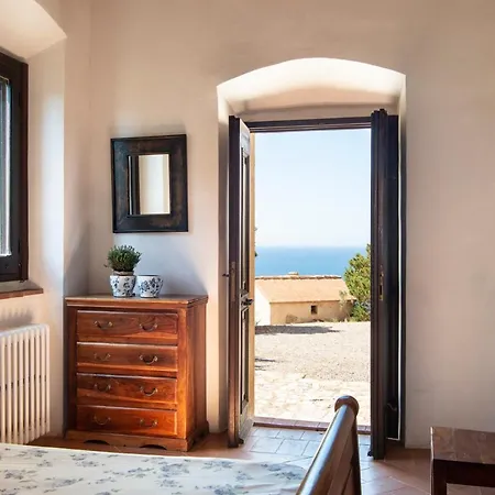 Casa di campagna Tenuta Le *