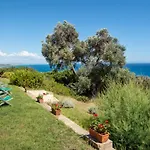 Tenuta Le *